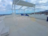 Modern ve lüks 3 yeniden satış penthouse daire + tam donanımlı + ortak yüzme havuzu + çocuk oyun alanı + muhteşem deniz ve dağ manzarası