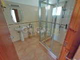 4 yatak odalı ikinci el villa + 10m x 5m ısıtmalı yüzme havuzu + full eşyalı + spor salonu + snooker oyun odası + şarap mahzeni + depo odası + çift garaj + havu