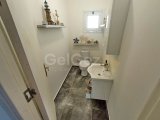 4 yatak odalı ikinci el villa + 10m x 5m ısıtmalı yüzme havuzu + full eşyalı + spor salonu + snooker oyun odası + şarap mahzeni + depo odası + çift garaj + havu