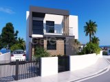 4 yatak odalı modern villalar + 8m x 4m yüzme havuzu + 2 araçlık otopark + güzel deniz ve dağ manzarası + ödeme planı