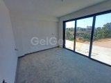 Lüks, en üst kalitede, plan aşamasında 3 yatak odalı bungalov + çatı terası + ortak yüzme havuzu + restoran + spor salonu + muhteşem deniz ve dağ manzaraları