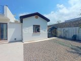3 yatak odalı ikinci el bungalow + tamamen mobilyalı + çatı terası + 10 m x 5 m Roma sonlu havuz + deniz ve dağ manzaralı + Tapu sahibinin adına, KDV ödenmiş