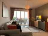 Bu Prestijli Sitede Güzel Sunumlu 2 Yatak Odalı Zemin Kat Daire + Ortak Havuz + Spor Salonu + Deniz Manzarası
