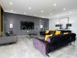 TEK ACENTE - Vay Vay! Bu 'Eşsiz' 5-6 Yatak Odalı Villa, Uluslararası Standartlarda İnşa Edilmiştir + Spor Salonu + Özel Havuz + Panoramik Deniz ve Dağ M