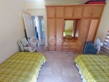 Büyük Değer - Güzel bakımlı sitede iyi sunulmuş 2 yatak odalı penthouse daire + ortak yüzme havuzu + tamamen mobilyalı + klima + beyaz eşya