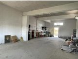 Alayköy Bölgesinde Satılık Geniş Bahçeli 2 Katlı Müstakil Ev