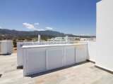 Satılık Penthouse-Bahçeli, Girne
