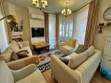 3 yatak odalı Akdeniz tarzı yeniden satış villası + 8m x 4m yüzme havuzu + tam donanımlı + merkezi ısıtma + güneş panelleri + sauna + muhteşem deniz ve dağ manz