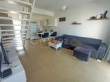 1 yatak odalı sahil gelişimindeki yeniden satış loft çatı katı daire + tamamen mobilyalı + ortak havuzlar + kapalı havuz + spor salonu + spa + restoran + süperm