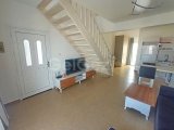 1 yatak odalı sahil gelişimindeki yeniden satış loft çatı katı daire + tamamen mobilyalı + ortak havuzlar + kapalı havuz + spor salonu + spa + restoran + süperm