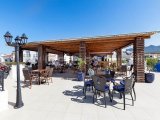 1 yatak odalı sahil gelişimindeki yeniden satış loft çatı katı daire + tamamen mobilyalı + ortak havuzlar + kapalı havuz + spor salonu + spa + restoran + süperm