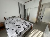Esentepe'deki popüler Turtle Bay Resort'ta güzelce yenilenmiş 2 yatak odalı çatı katı daire + Özel plaja yürüme mesafesinde + Ortak havuzlar + Barlar ve