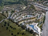 1 yatak odalı plan dışı LÜKS yeniden satış plaj kat bahçe daire + tamamen mobilyalı + 5 yıldızlı deniz kenarı gelişme + ortak yüzme havuzları + özel lagün'e