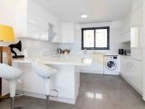 3 yatak odalı lüks bahçe daire + tamamen mobilyalı + ortak yüzme havuzları + restoran + SPA merkezi + tenis kortu + golf