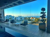 3 yatak odalı lüks bahçe daire + tamamen mobilyalı + ortak yüzme havuzları + restoran + SPA merkezi + tenis kortu + golf
