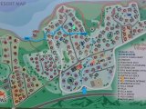 Esentepe'deki popüler Turtle Bay Resort'ta güzelce yenilenmiş 2 yatak odalı çatı katı daire + Özel plaja yürüme mesafesinde + Ortak havuzlar + Barlar ve