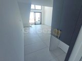 Yepyeni 1 yatak odalı satılık LOFT çatı katı daire + çatı terası + ortak yüzme havuzu + spor salonu + tüm olanaklara ve Akdeniz'e yakın