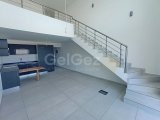 Yepyeni 1 yatak odalı satılık LOFT çatı katı daire + çatı terası + ortak yüzme havuzu + spor salonu + tüm olanaklara ve Akdeniz'e yakın