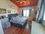 4 yatak odalı villa + 8m x 4m yüzme havuzu + klima + yerden ısıtma + sauna + Tapu sahibinin adına kayıtlı KDV ödenmiştir.