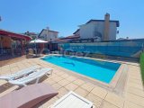 4 yatak odalı villa + 8m x 4m yüzme havuzu + klima + yerden ısıtma + sauna + Tapu sahibinin adına kayıtlı KDV ödenmiştir.