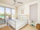 Harika 5 yatak odalı ikinci el villa + 10m x 5m havuz + aydınlatmalarla olgun bahçe + süpermarkete, golf kulübüne, SPA merkezine ve sahile yürüme mesafesinde +