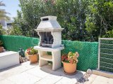 Harika 5 yatak odalı ikinci el villa + 10m x 5m havuz + aydınlatmalarla olgun bahçe + süpermarkete, golf kulübüne, SPA merkezine ve sahile yürüme mesafesinde +