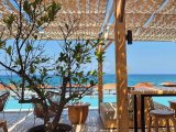 Harika Fiyat - Mükemmel Konumda Bulunan Bu Şık 4 Yatak Odalı Villa + 8m x 4m Özel Yüzme Havuzu + Denize Yürüme Mesafesinde
