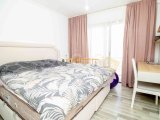 2 yatak odalı yeniden satış bahçe daire + tam eşyalı + ortak yüzme havuzu + çocuk oyun alanı + yeraltı otoparkı + tüm gerekli altyapı özelliklerine yakın konum