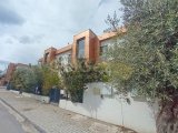 Ozanköy'de muhteşem 3 yatak odalı ikinci el yarı müstakil villa + mobilyalı + deniz ve dağ manzaralı + Girne'ye yakın