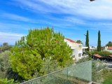 Ozanköy'de muhteşem 3 yatak odalı ikinci el yarı müstakil villa + mobilyalı + deniz ve dağ manzaralı + Girne'ye yakın