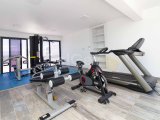 1 yatak odalı yeniden satılık tatil dairem + tamamen mobilyalı + ortak yüzme havuzları + çatı katı havuzu + spor salonu + kumsal + Pre 74 Türk tapu senedi