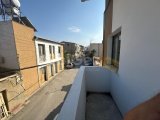 LEFKOŞA SURLARİÇİ MERKEZ'DE 3 + 1 KİRALIK İŞ YERİ- OFİS