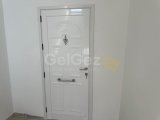 LEFKOŞA SURLARİÇİ MERKEZ'DE 3 + 1 KİRALIK İŞ YERİ- OFİS