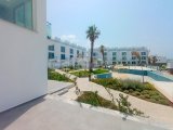 Lüks yeniden satış stüdyo daire + ortak havuzlar + restoran + spor salonu + spa + plaja erişim + muhteşem deniz ve dağ manzaraları
