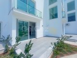 Lüks yeniden satış stüdyo daire + ortak havuzlar + restoran + spor salonu + spa + plaja erişim + muhteşem deniz ve dağ manzaraları