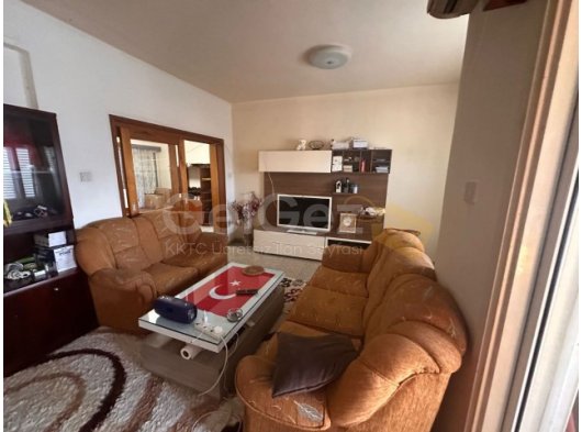 LEFKOŞA MARMARA'DA FUL EŞYALI SATILIK DAİRE