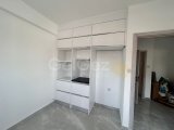 LEFKOŞA YENİŞEHİR'DE ANA CADDE ÜZERİNDE SATILIK DAİRE
