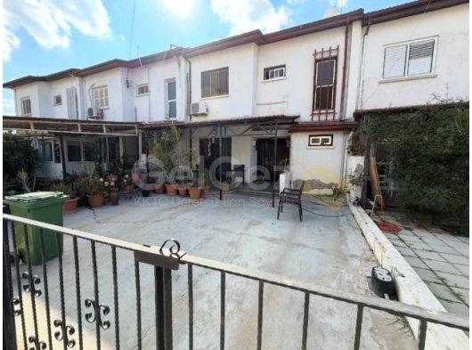 LEFKOŞA GÖÇMENKÖY BÖLGESİNDE SATILIK MÜSTAKİL İKİZ EV ( SOSYAL KONUT )