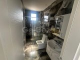 LEFKOŞA DUMLUPINAR BÖLGESİNDE ŞEHRİN GÖBEĞİNDE DAĞ VE ŞEHİR MANZARALI 2+1 PENTHOUSE