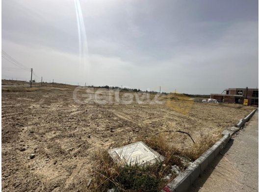 LEFKOŞA AYDEMET METEHAN BÖLGESİNDE SATILIK ARSA