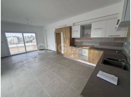 Lefkoşa Gönyeli 2+1 Daire Kırediye Uygun Penthause