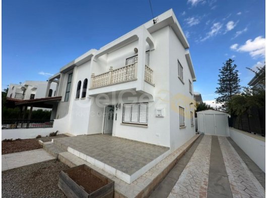 HAMİTKÖY' DE AYLIK ÖDEMELİ EŞYASIZ MÜSTAKİL EV