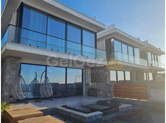 Girne Esentepe Süper Lüks Villa