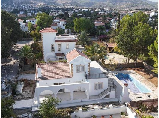 Girne Karşıyaka 3+1 Full Müstakil Türk Malı