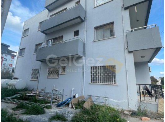 Mağusa Sakarya'da satılık Türk Malı komple bina 500.000 STG