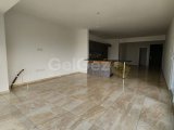Doğanköy'de 3+2 eşdeğer ortal havuzlu 260 m2 daire 250.000 STG / 0548 823 96 10
