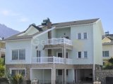 Gaü yakını 5+2 tripleks eşyalı villa 2000 stg / 0548 823 96 10