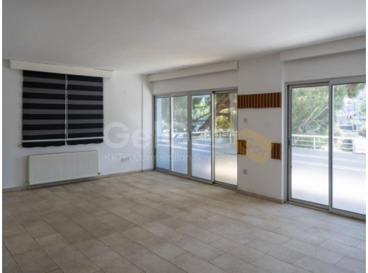 Merkezde 180 m2 3+1 eşyasız ticari daire 950 stg / 0548 823 96 10