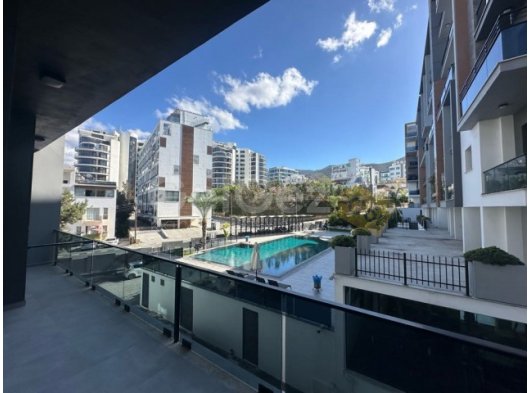 Merkez’de 2+1 eşyalı havuzlu 850 stg / 0548 823 96 10