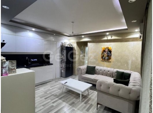 Girne Merkez’de Kiralık Geniş Penthouse – 2+1, 130 m², Eşsiz Konum